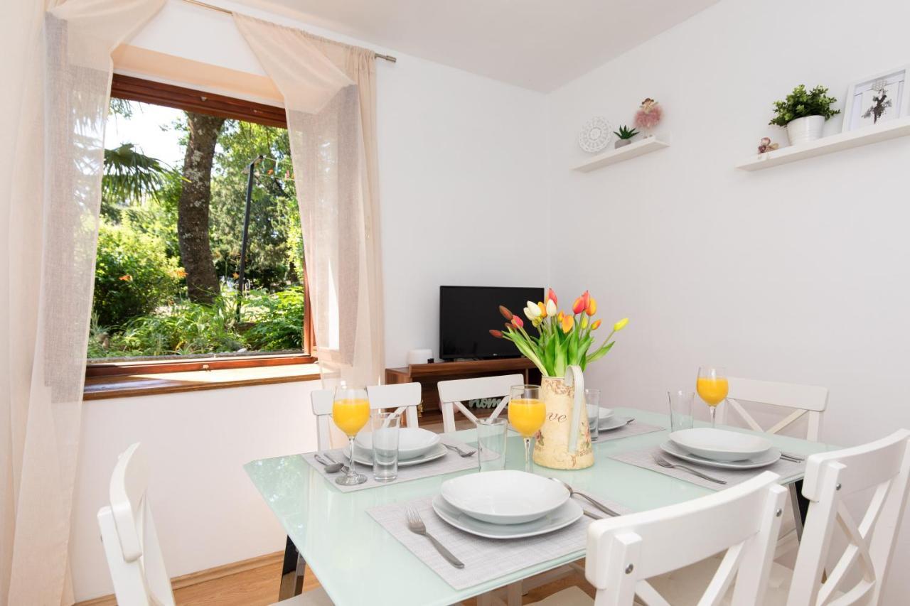 Apartment Lora تْسْغيكفانِتْسا المظهر الخارجي الصورة