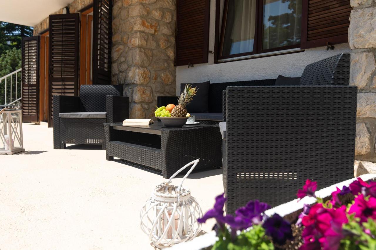 Apartment Lora تْسْغيكفانِتْسا المظهر الخارجي الصورة