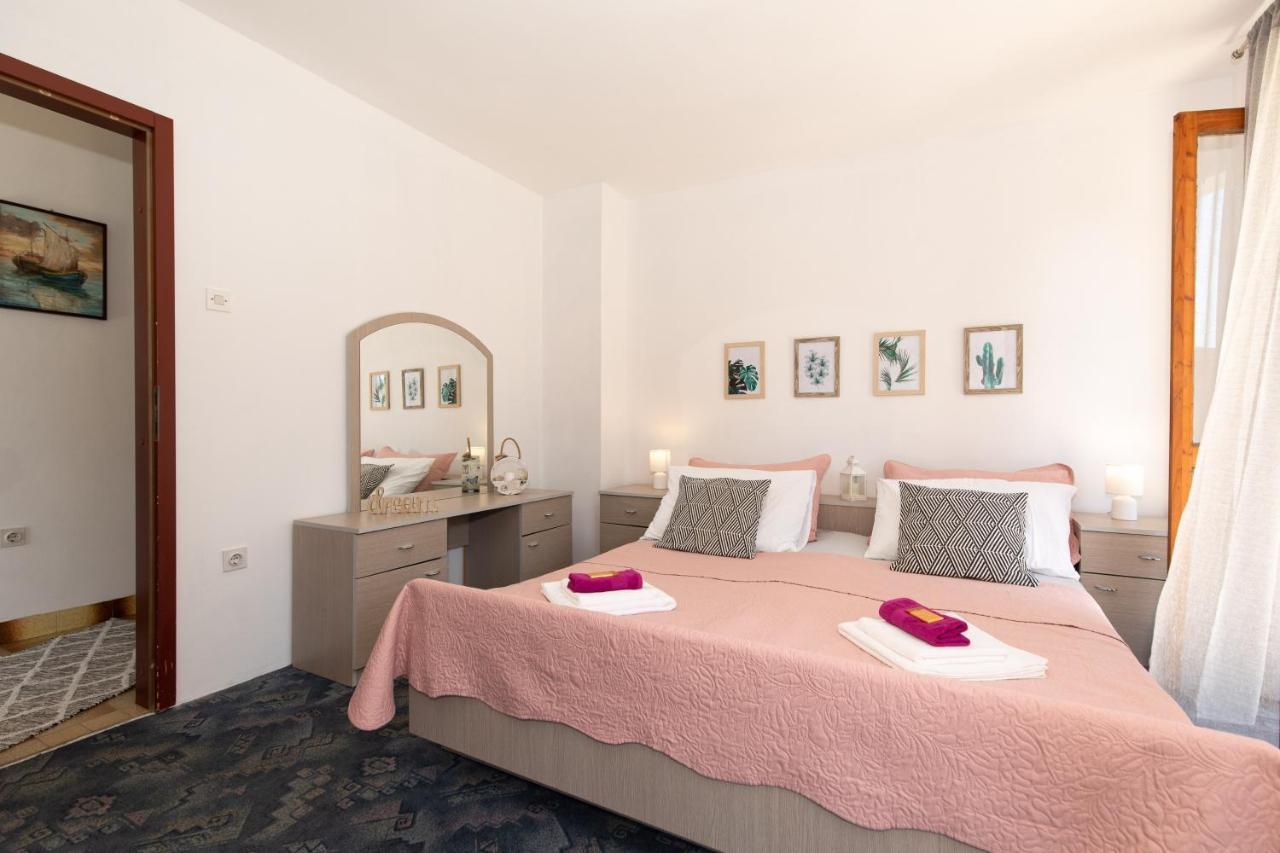 Apartment Lora تْسْغيكفانِتْسا المظهر الخارجي الصورة