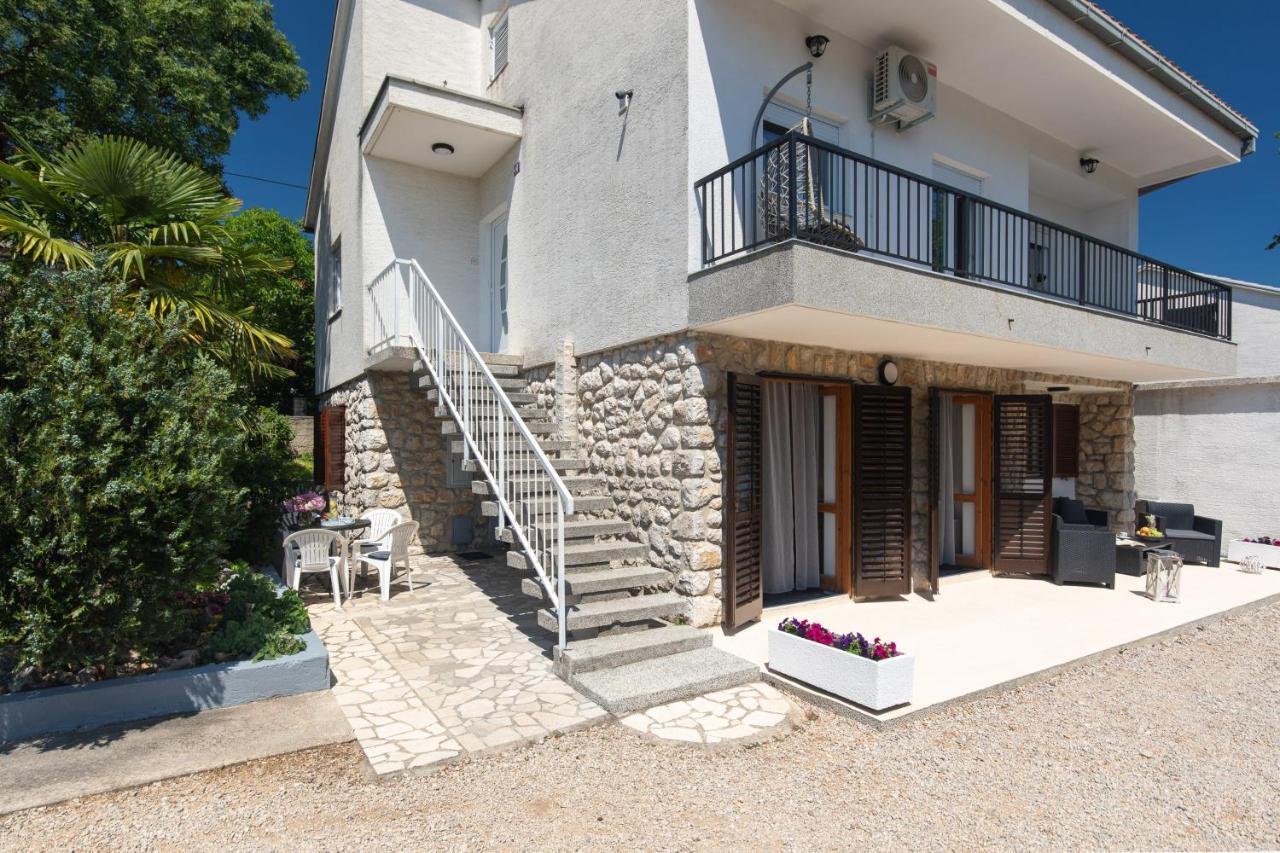 Apartment Lora تْسْغيكفانِتْسا المظهر الخارجي الصورة