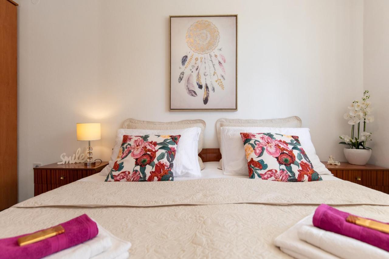 Apartment Lora تْسْغيكفانِتْسا المظهر الخارجي الصورة