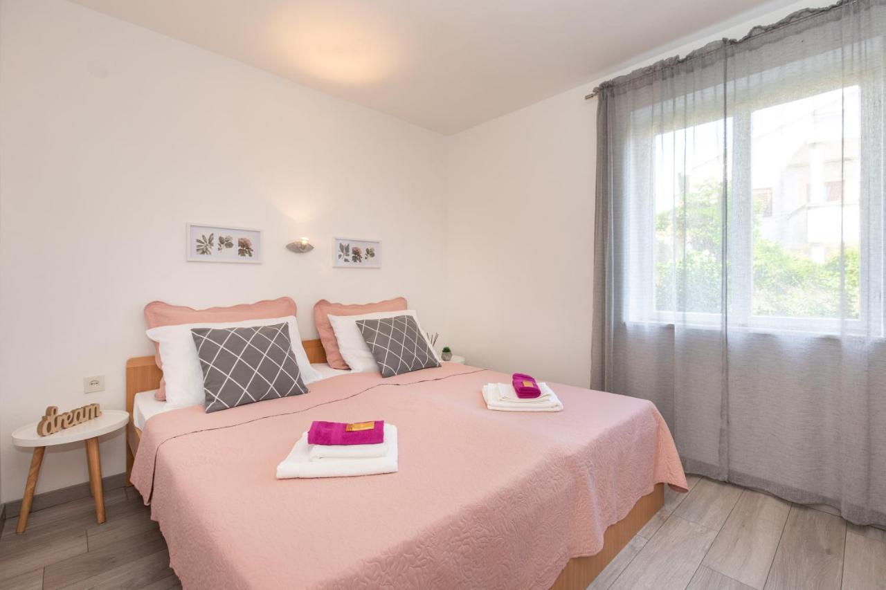 Apartment Lora تْسْغيكفانِتْسا المظهر الخارجي الصورة
