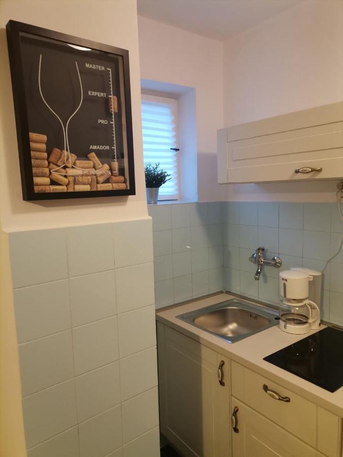Apartment Lora تْسْغيكفانِتْسا المظهر الخارجي الصورة